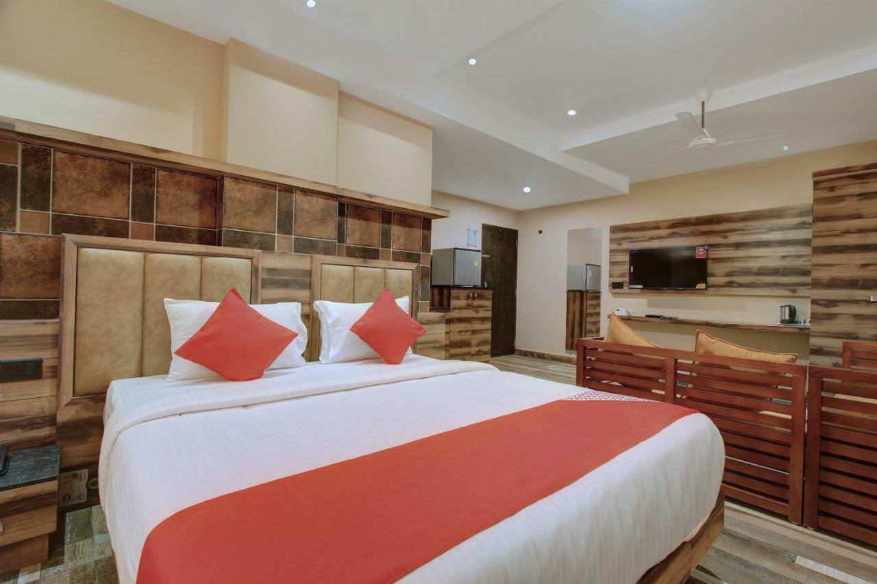 Hotel Laxman Residency Mangalore Kulurkudrū Exterior foto