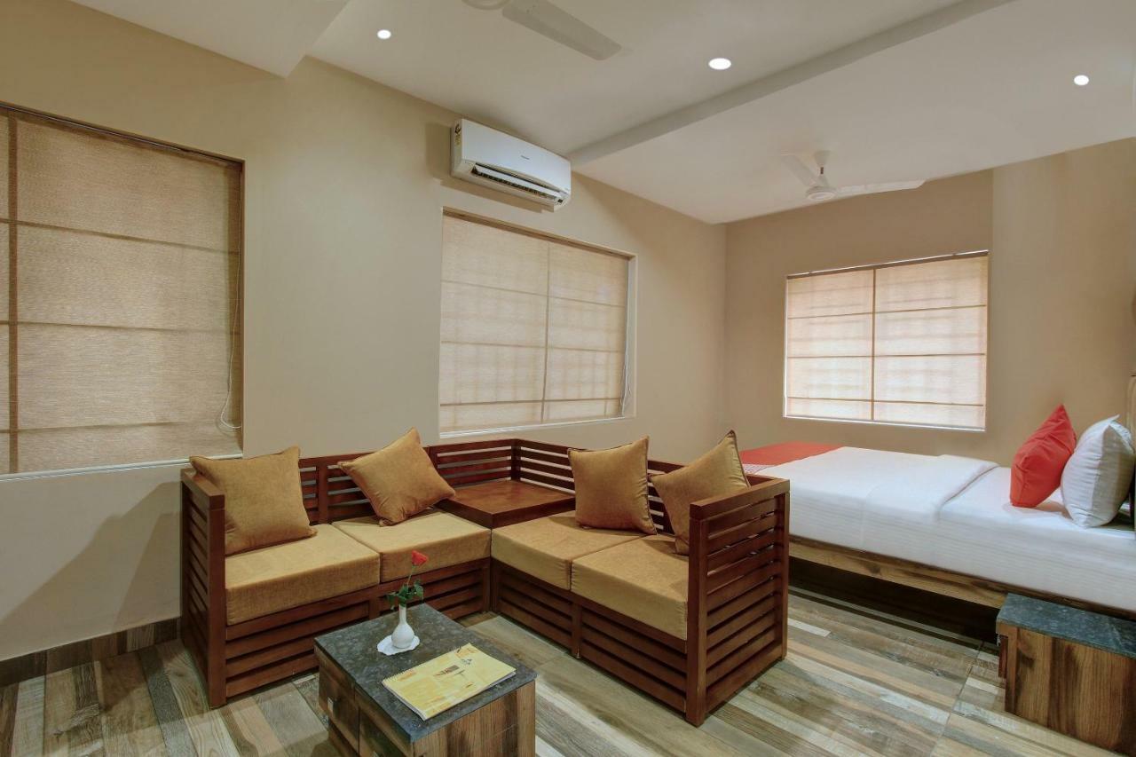 Hotel Laxman Residency Mangalore Kulurkudrū Exterior foto